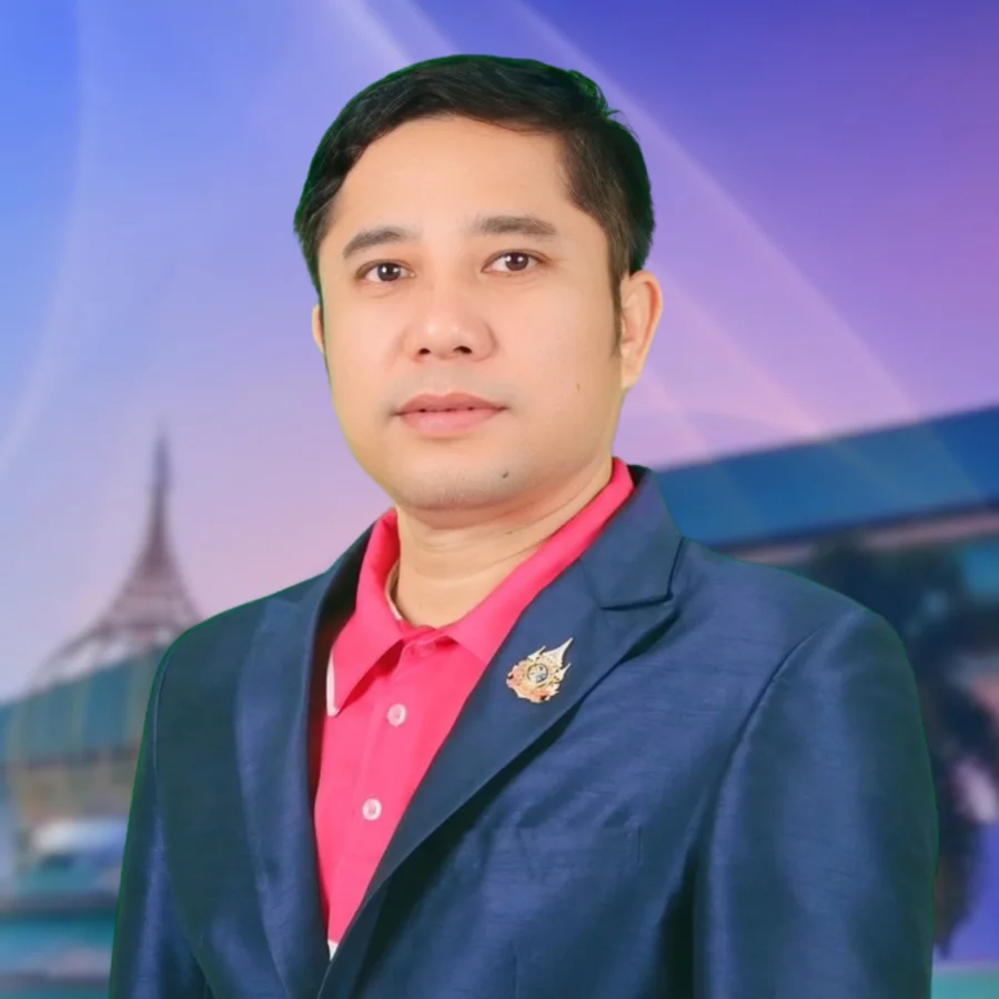 นายเอกศักดิ์ จันทะกา